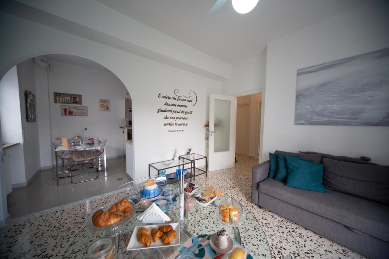 Casa Luisa Bed & Breakfast Salerno Luaran gambar