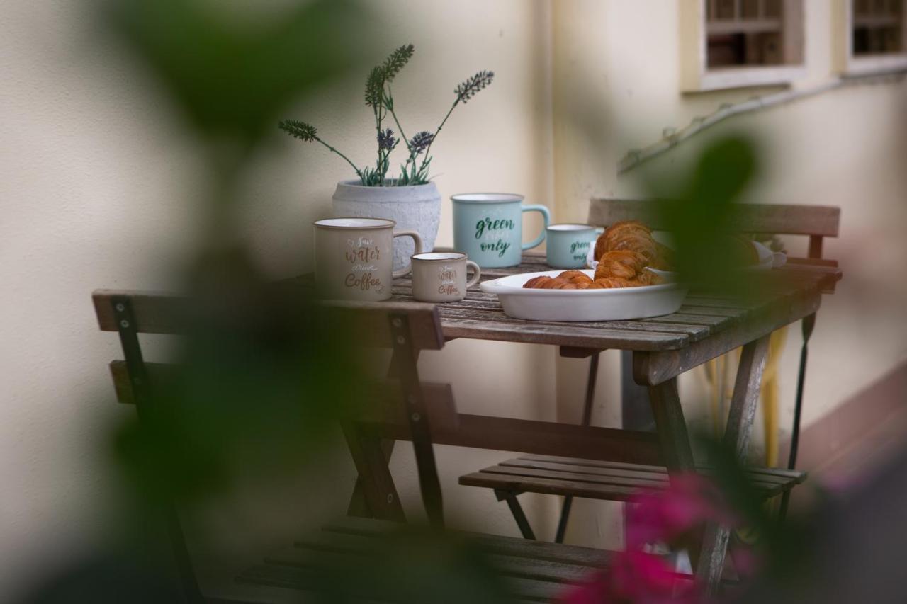 Casa Luisa Bed & Breakfast Salerno Luaran gambar